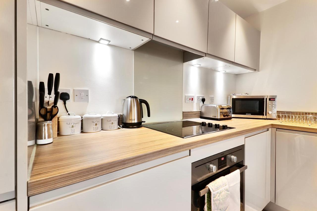 Sapphire Serviced Apartment Chelmsford Buitenkant foto