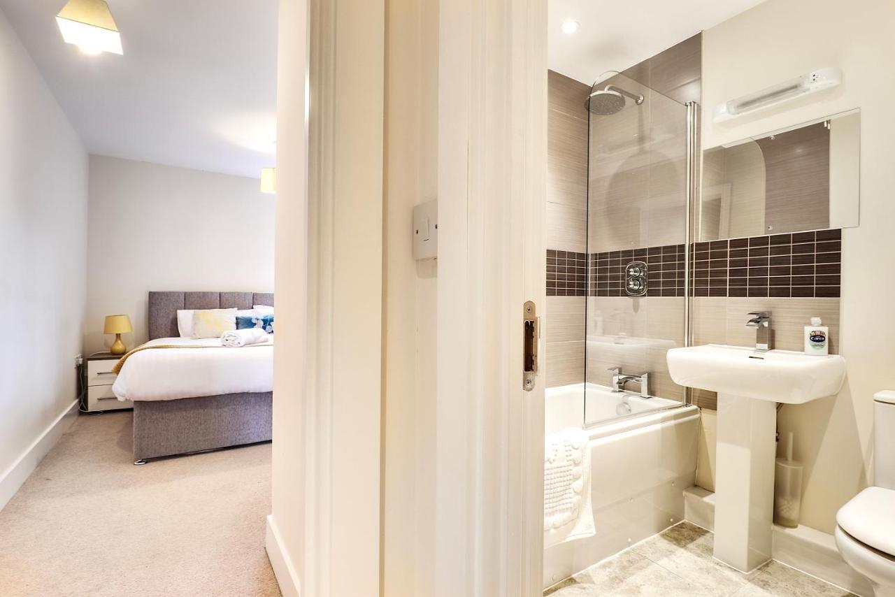 Sapphire Serviced Apartment Chelmsford Buitenkant foto